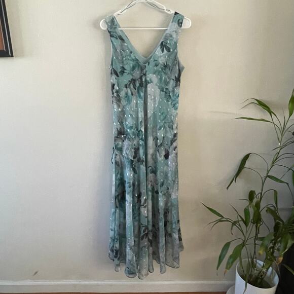 R&M Richards Double V-Neck Midi Dress Women 14P Floral Print Tulip Hem Elegant - Picture 2 of 9